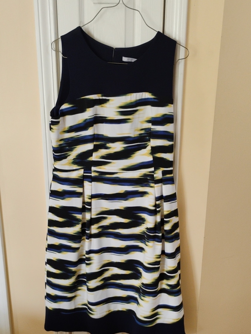 Sleeveless Navy Blue and White Patterned A-Line Dress -LUXE By Carmen Marc Valvo